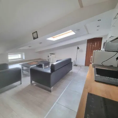 Cozy Apartment in Center-3